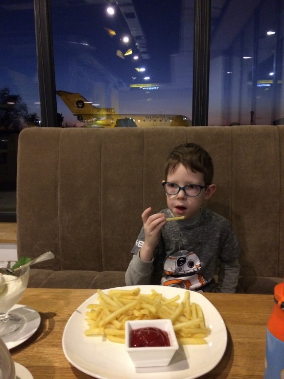 58FA6F2E-5872-4051-B5C2-9F9812AB2E96