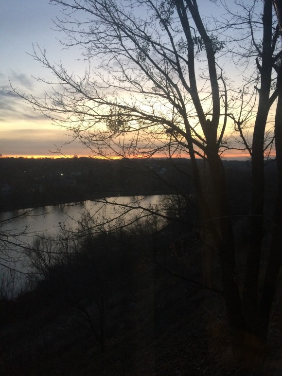 D9F85345-D507-4965-B5D8-38EF33313361