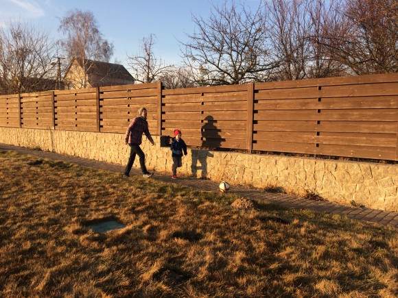 F3DA514D-2214-4300-A15C-DF9463CEC2EB