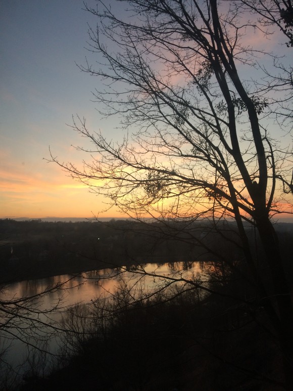 DEF06A79-92DB-4B64-9D18-A36ED173F077