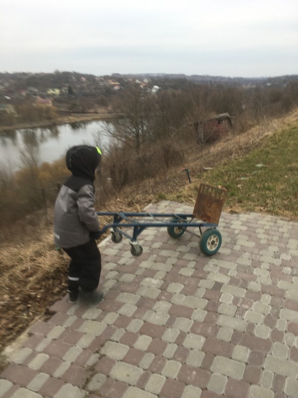 8ECC30FA-9B44-40C1-815A-C38A96F0D4DA