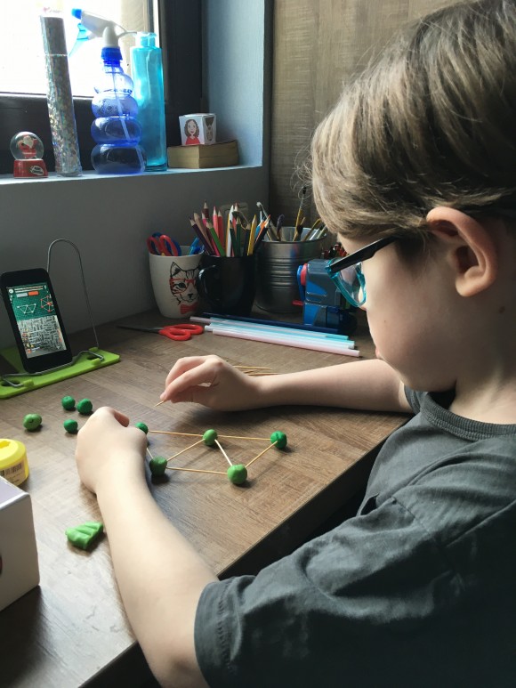 7D873B94-AA85-408A-9420-9A558A5B05D4