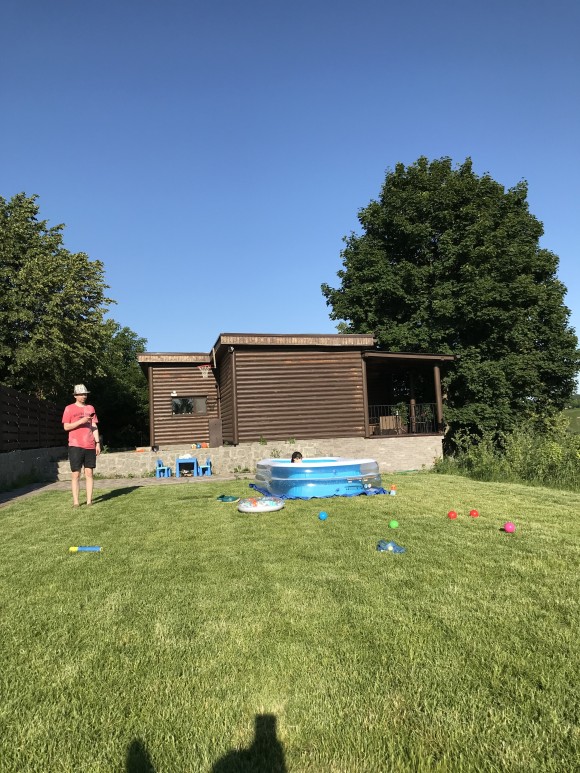 3C0A7E80-89F4-4F59-82B9-2026C9495C63