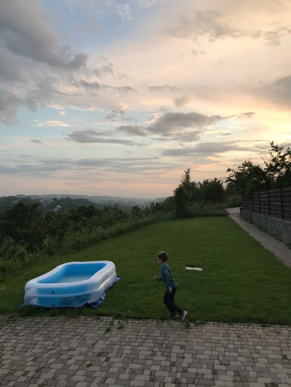 CF0DE8B5-13C8-4F2F-A77B-52C1F4C3FCE8