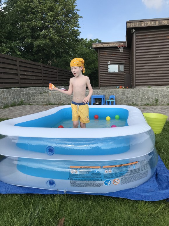 EA43E576-282A-4D7E-A446-9EA109C8FC60