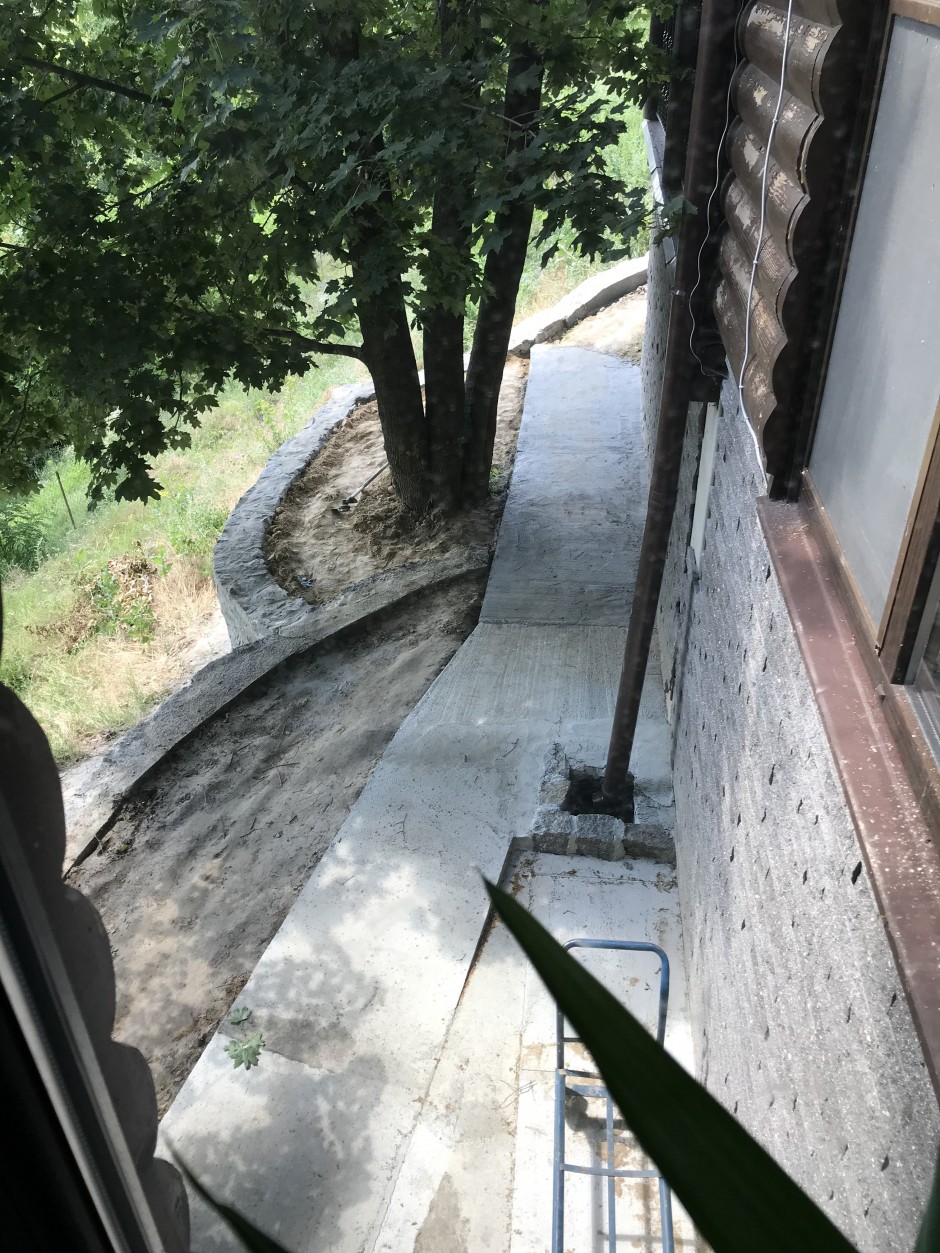 28A36509-2DF3-4B4D-9781-B5D76BBEB0DE