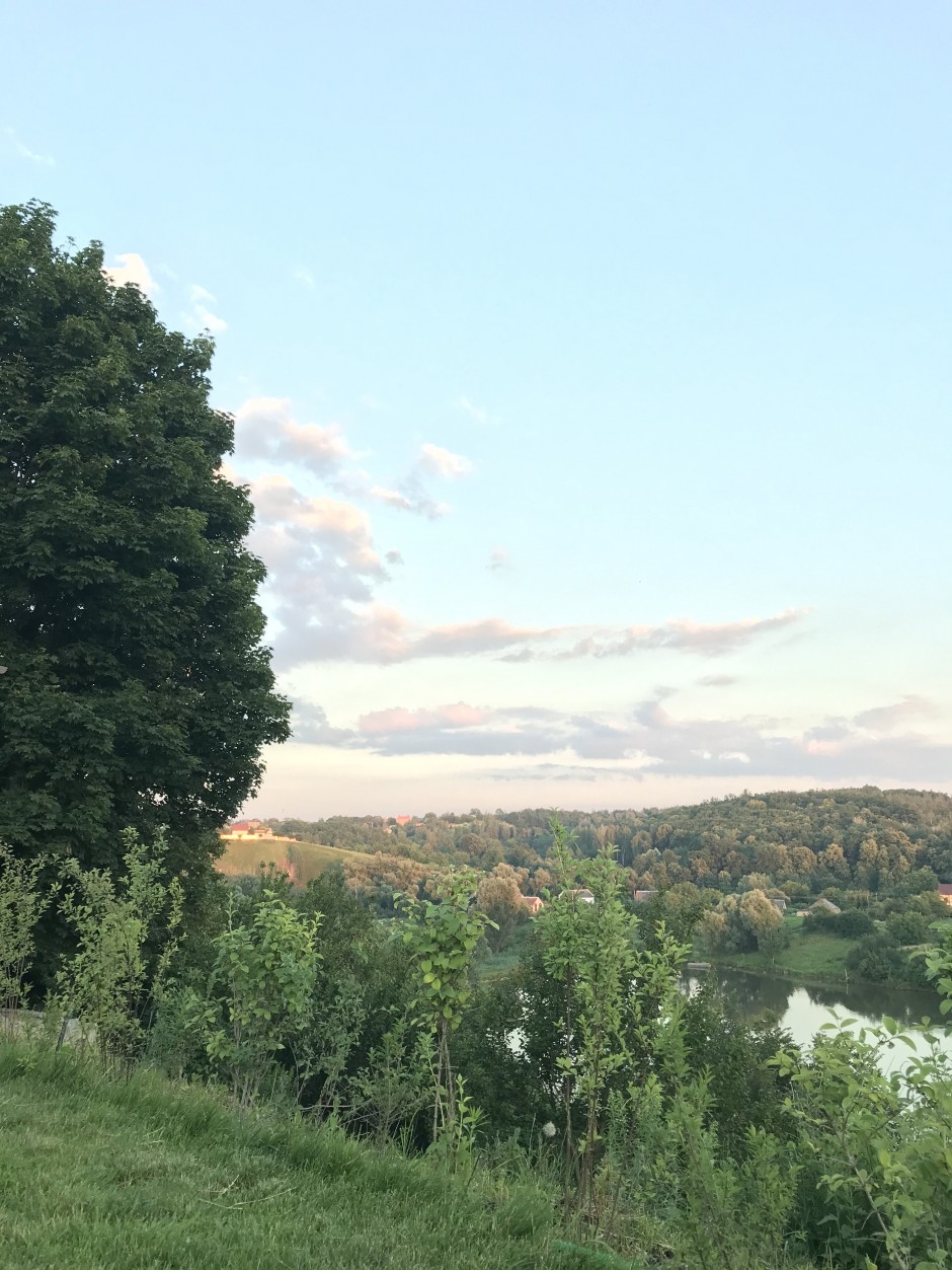 4D2AF45E-D6ED-47EE-AEC5-489B9E954A16