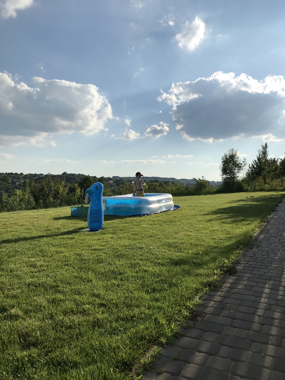 A6C1707E-6F0D-4F95-83D5-C09FDD760A46