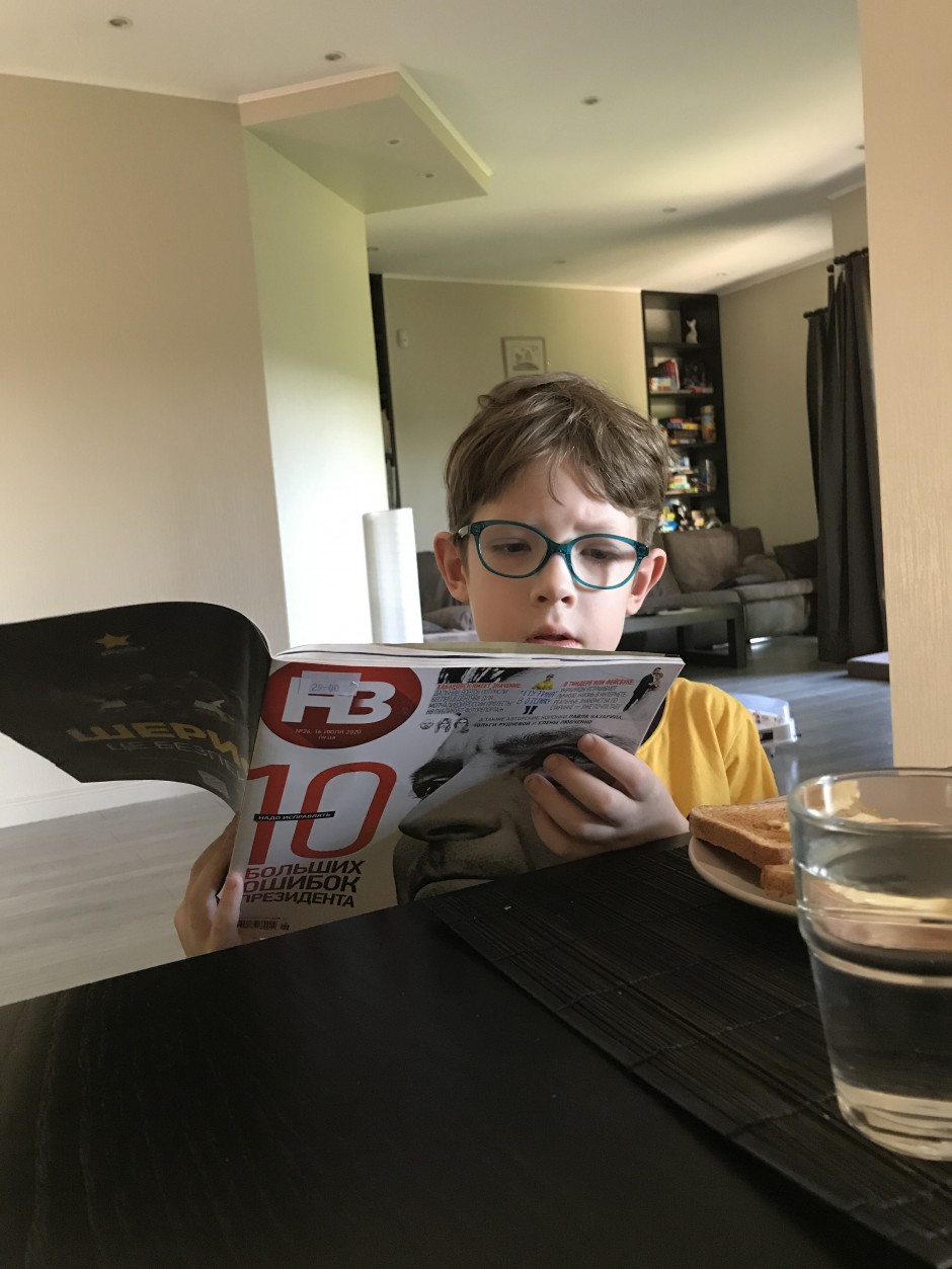 AFB0E63A-EF0A-47FB-9C56-4E3385E6312D