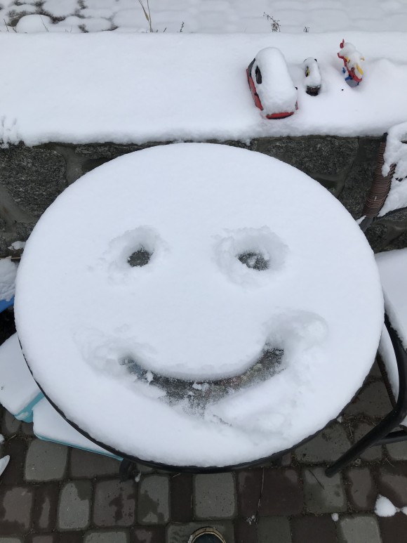 AC3D70D7-5761-49D4-89DD-F3ADC200CF44