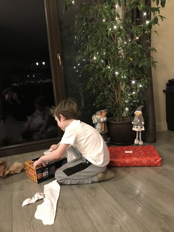 3BCBEAFD-E779-4C2E-B655-DF622EE98B35