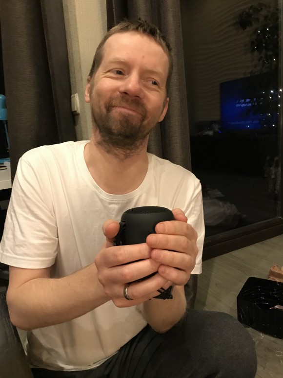 7BD2915B-683C-469B-AFC8-115926C491CD