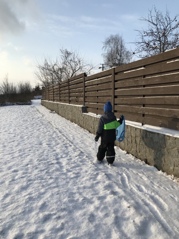 809E1511-408F-4D15-AE11-563EE2736CEF