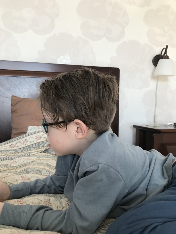 D50C407E-FFD4-4FB2-A56E-AEE9D51F050C