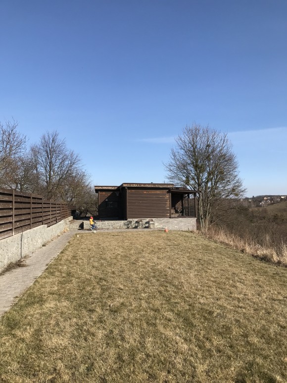 ADBA1DE2-8E3E-49DB-8535-CA6D81D82A60