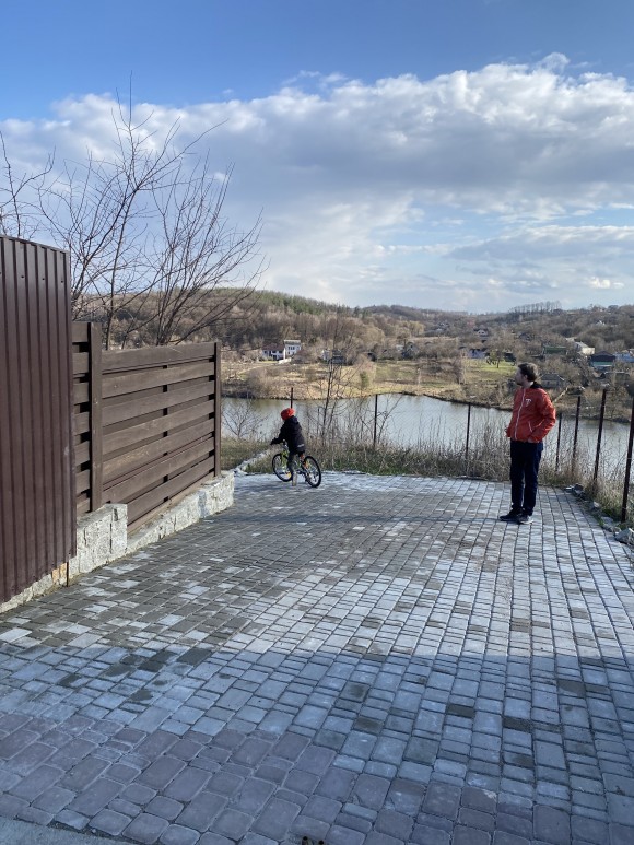 3A4D4238-1AAC-4C04-B281-A883D69BD95D