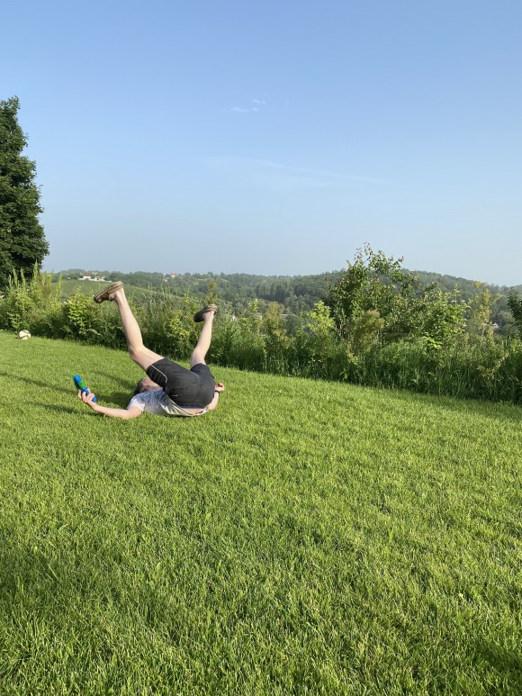 128F421B-EC3E-4EC0-9C7B-41AF64953C3E