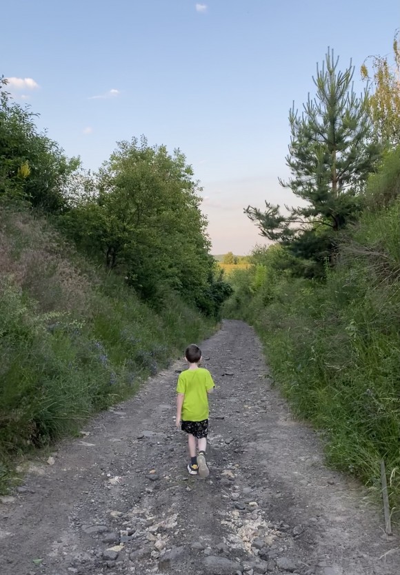 2FAD4102-9695-474C-9C1F-F8627EB1CF1C