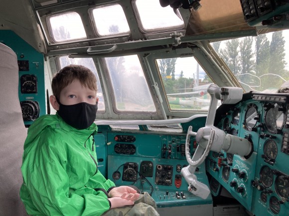 838B53FE-64E8-4305-9B5A-2E7E9A350A3F