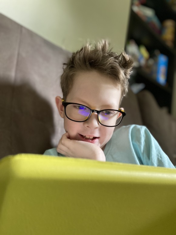 870AF13C-6C84-4DB1-A967-1C02703D2083