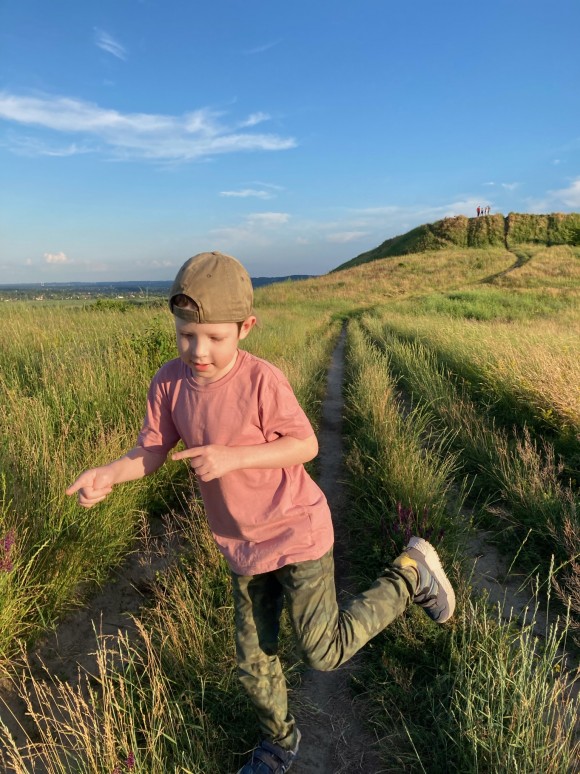 AF3A371A-F8ED-41B3-A613-5E43508C4E71