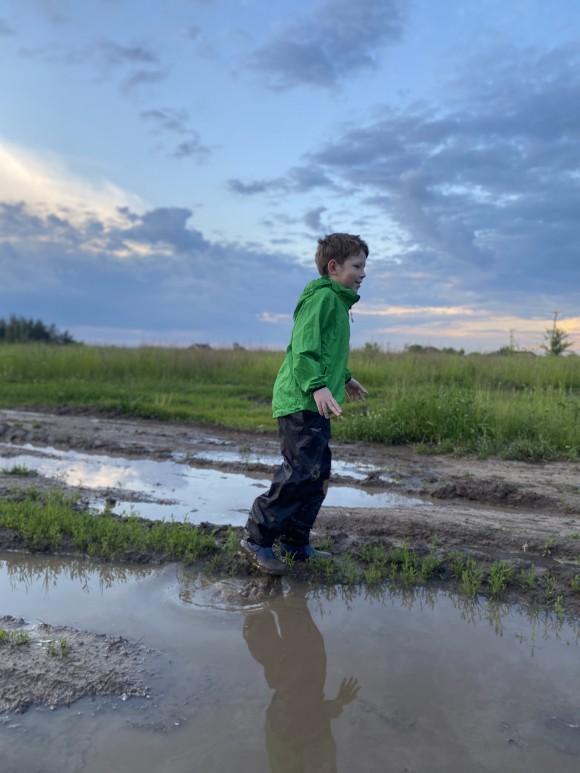 B30E50DD-F36F-45C6-BC5F-AAFDBEE8FAEA