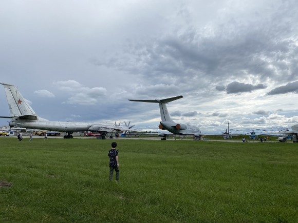 C8A755A0-A2B3-4E5B-9F1D-7EF87FBA007C