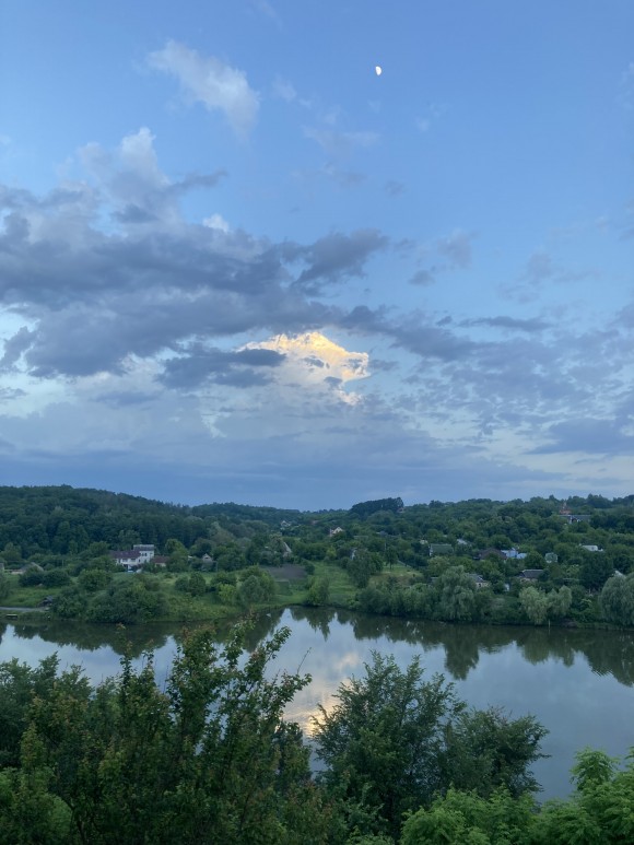 DB96156D-42EB-49A9-9C41-7A1C2601EF0C