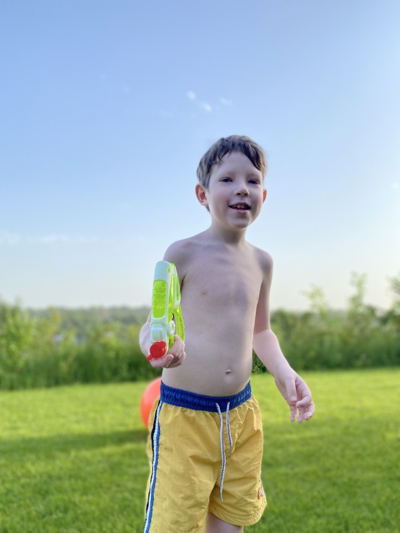 E67FEC6B-96DB-4C64-B9B8-951F70918182