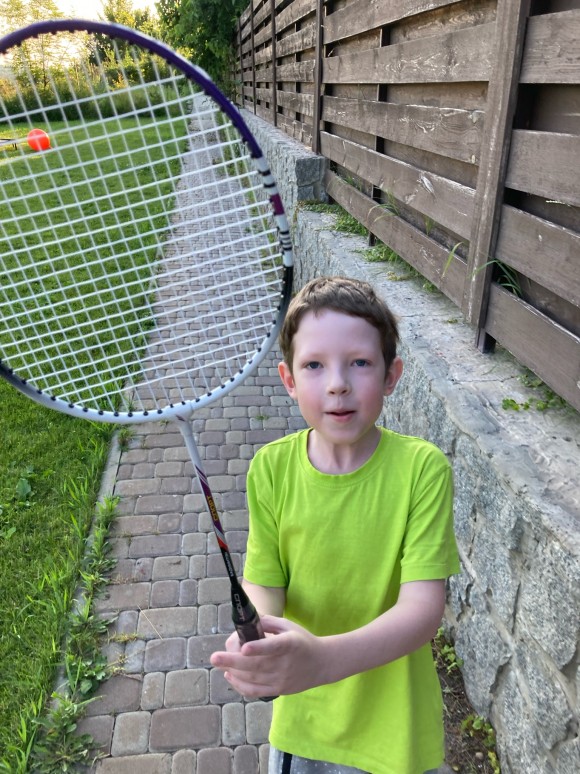 B7222154-7FE5-49CC-B5C2-41DB5837E43F