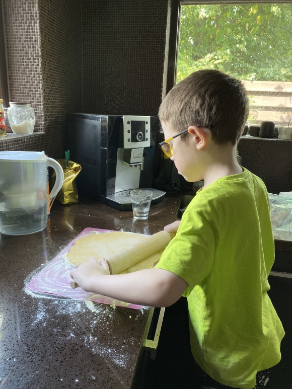 DFF1774D-1EB1-45A8-851E-28BEEA54986D