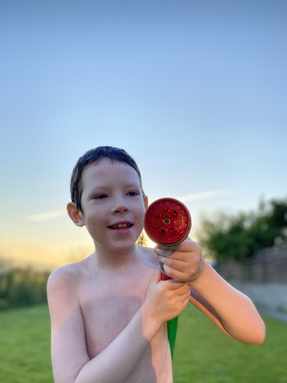 4F0F745E-B065-4EAE-B03A-DCB6A4547898