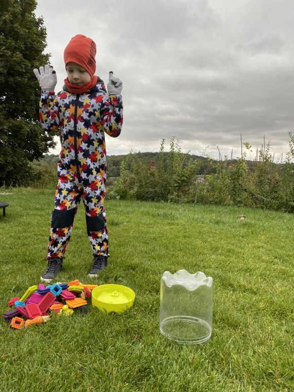 89767452-D3B3-497B-B91B-422758A60AF0