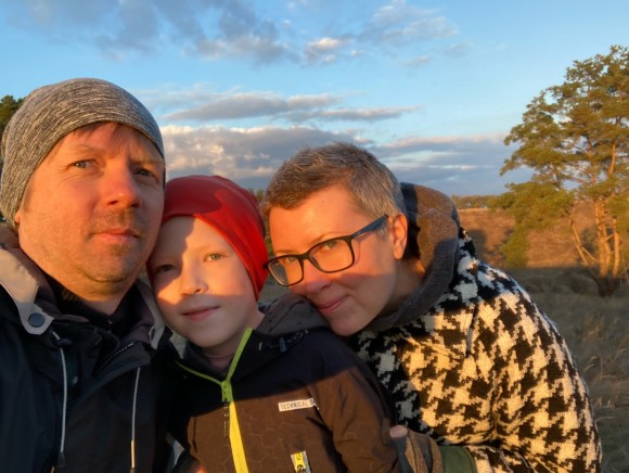 3E06B123-0DD0-4BB6-BDB0-355E93012807