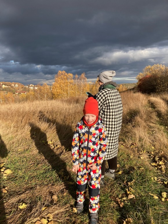 5B341D99-6C5C-436D-8568-3D0E602AE45F