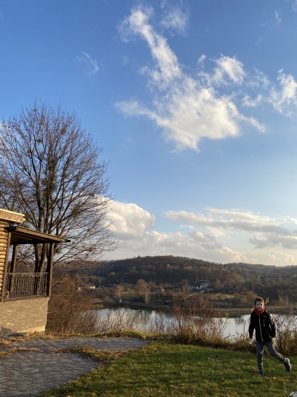 8AF5EBAF-8CA8-46FF-9E12-7CEF38CC2966