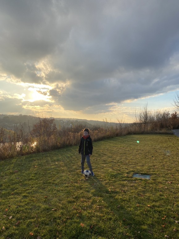 99B80422-916E-4B8D-A72D-4B4BDECBF8AE