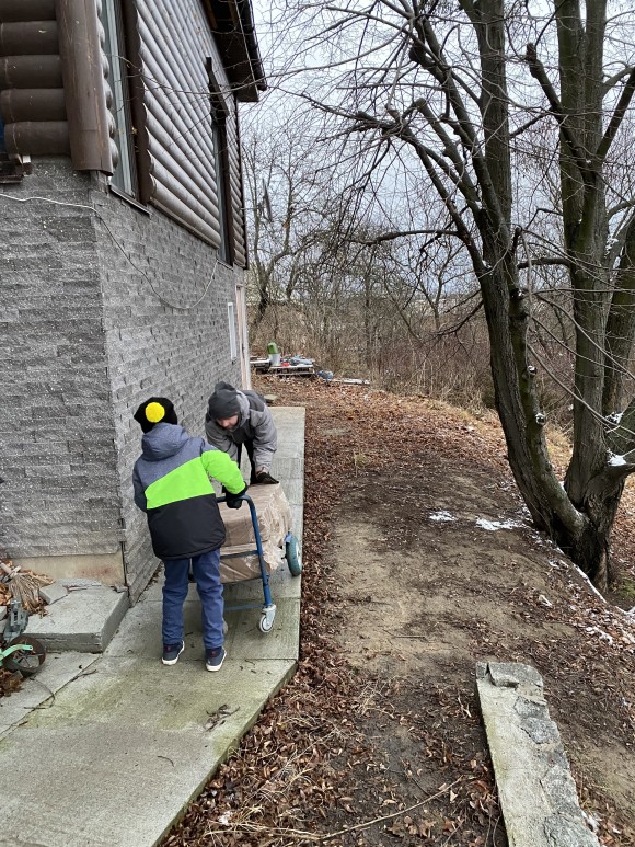 1A5551C9-3318-45B9-9DE8-B4470CE5FC3E