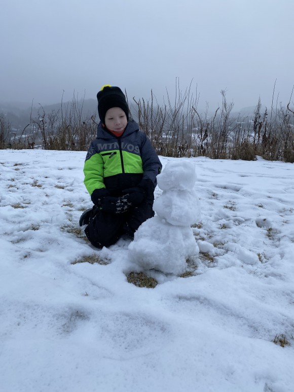 707EC256-6BDC-46CD-BC2B-5A106A390C5C