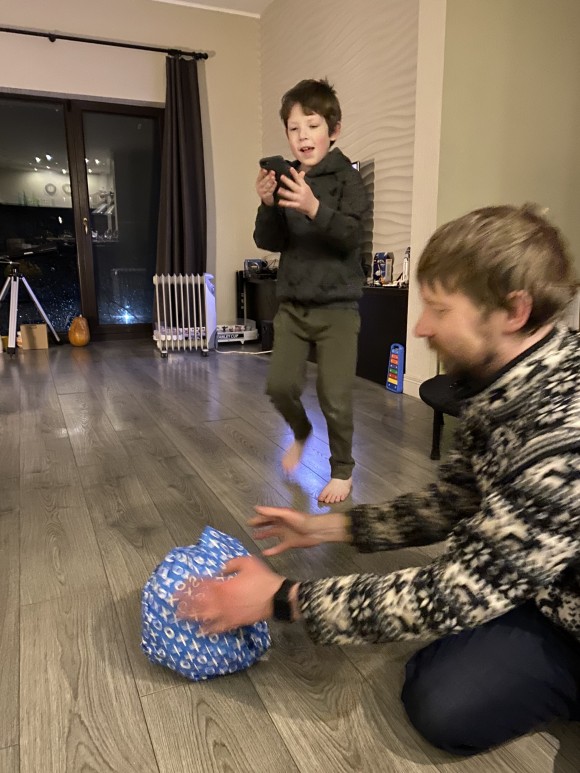 A4468DF4-7D93-4498-8466-AFDE1592CED3